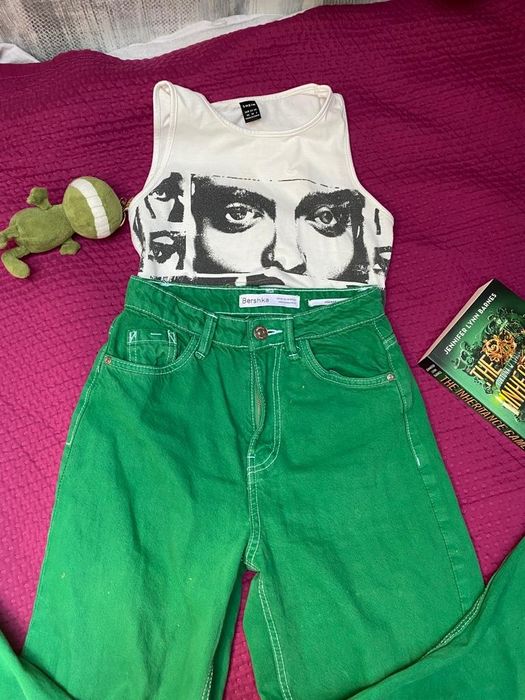 Zielone spodnie Bershka 32