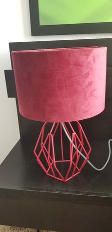Lampy abażury w modnym kolorze