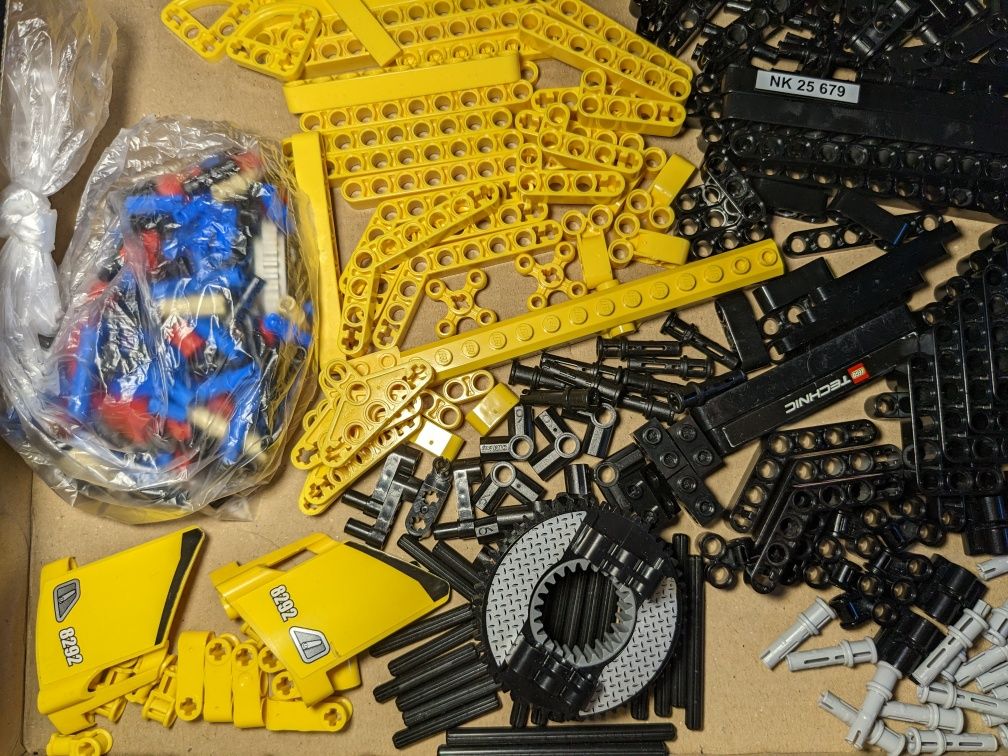 LEGO Technic 8292 Podnośnik Ciężarówka Komplet Instrukcje Pudełko