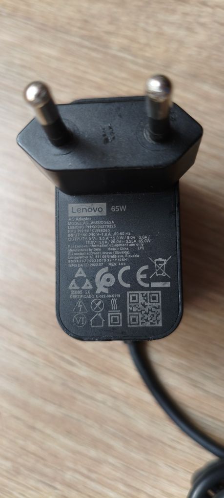 Zasilacz Lenovo 65w typ C