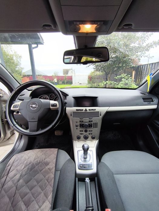 Автомобіль Opel astra 1.6