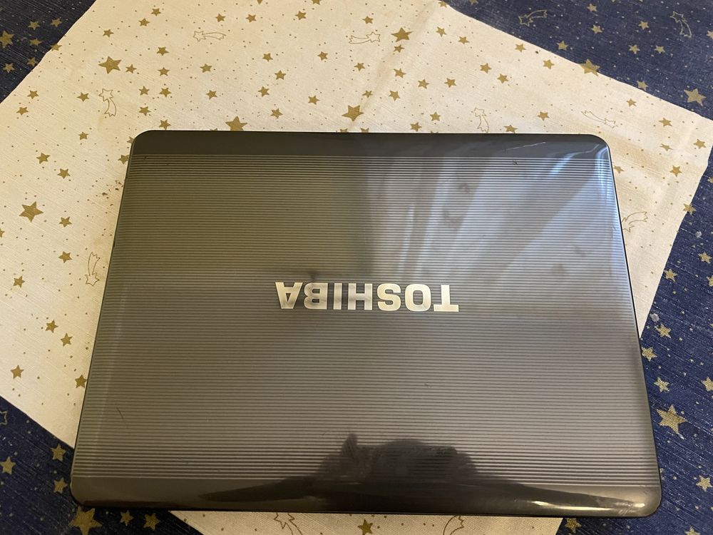 Toshiba  SATELLITE A300  core duo) Dual ram3 ssd