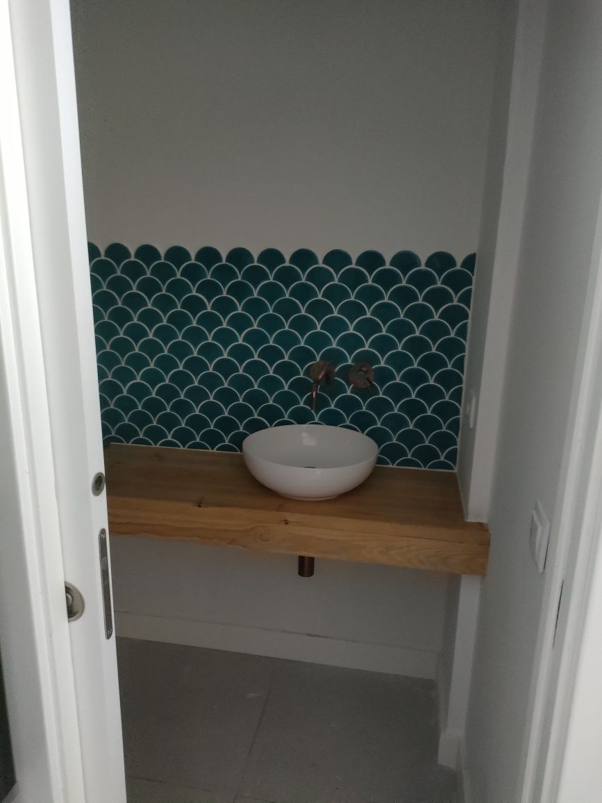 Roupeiros e móveis de cozinha