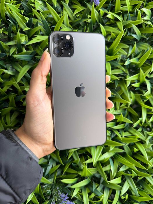 Apple iPhone 11 Pro Max 256GB Cinzento Sideral - Loja Ovar