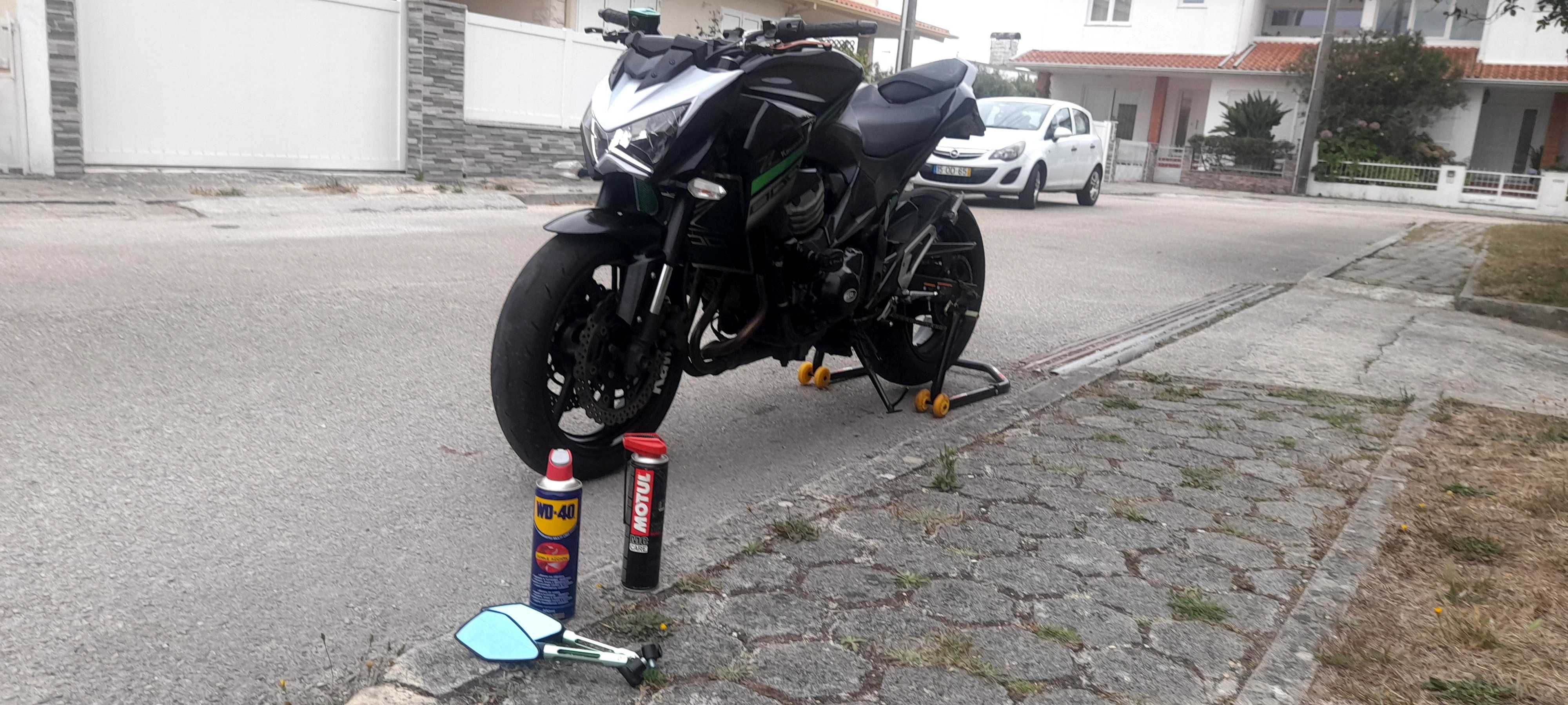 Kawasaki z800 naked