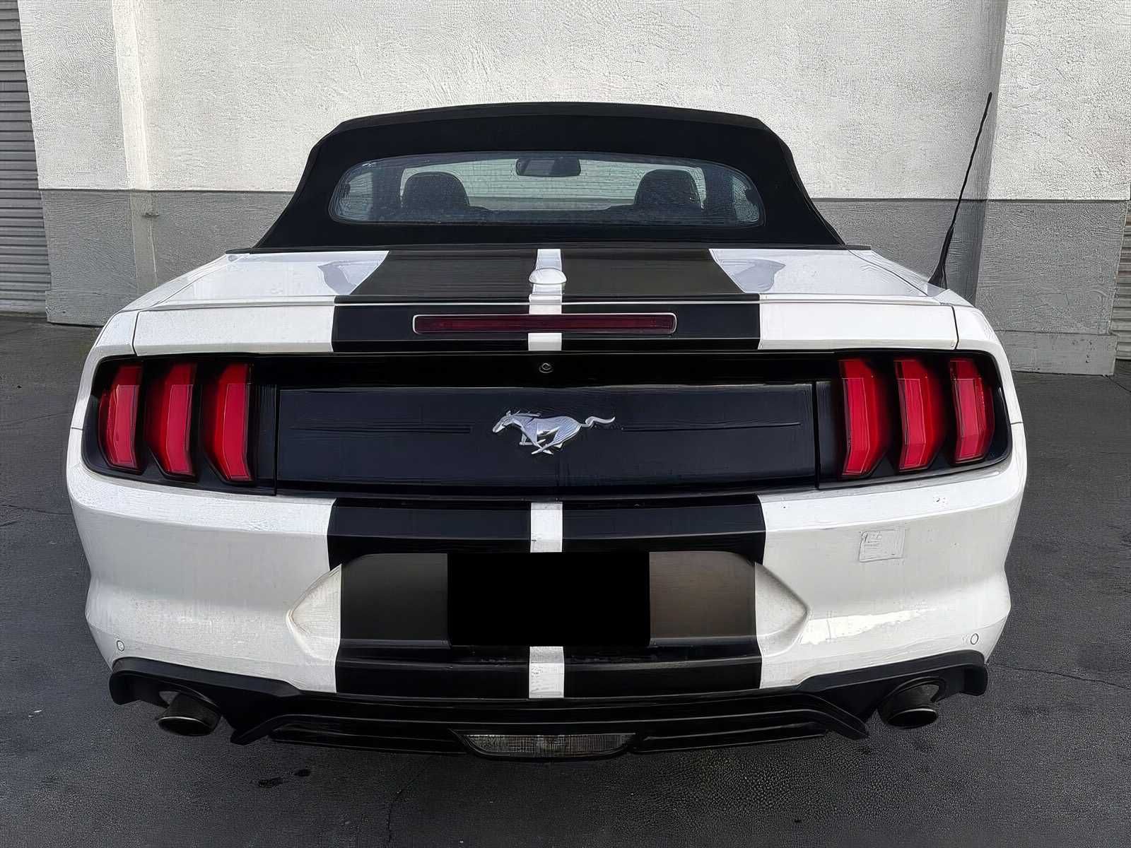 2020 Ford Mustang EcoBoost