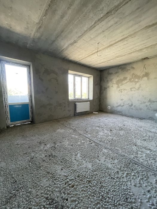 Продаю 3к .кв. новострой в центре Садовая