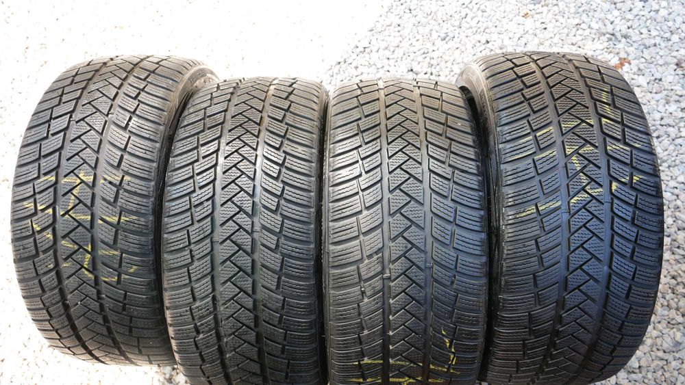 Opony Vredestein Wintrac Pro 225/40 R18