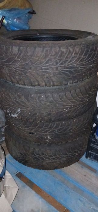 Продам Фольцваген кадди maxy 6+1 мест