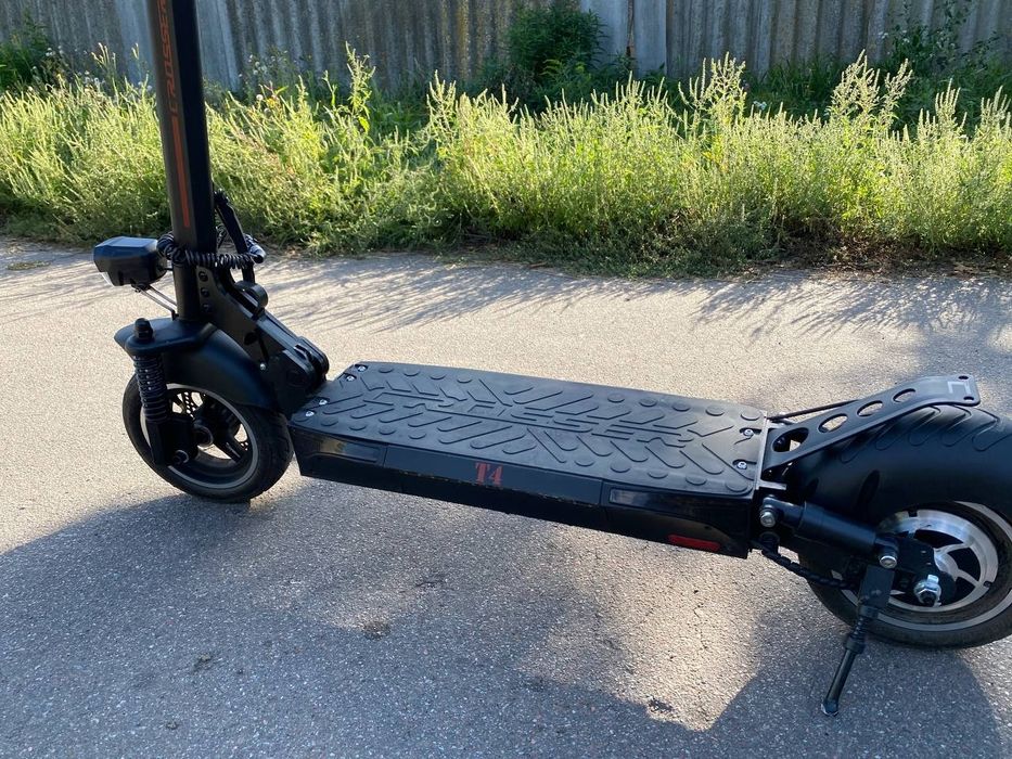 Продам Електросамокат Crosser T4 в Ідеальному стані