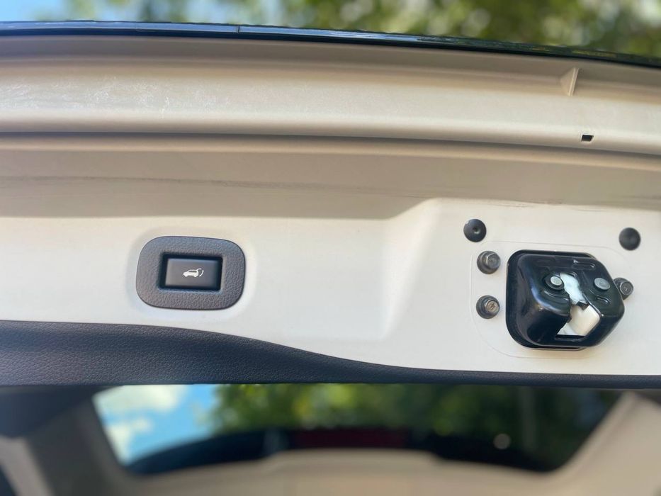 Продам Nissan Rogue 2017