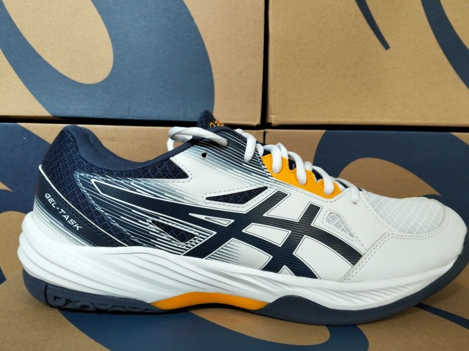 Кросівки для  волейболу asics різні моделі з 39 по 48 р