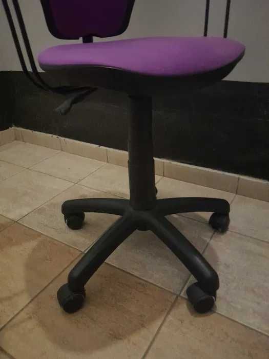 Biurko + Krzesło Obrotowe Regulowana Wysokość Stan Bardzo Dobry Cena