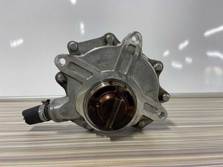 Вакуумной Насос на БМВ Е46 Е90 Е83 N42 N46 318 316 Вакумний Вакумник