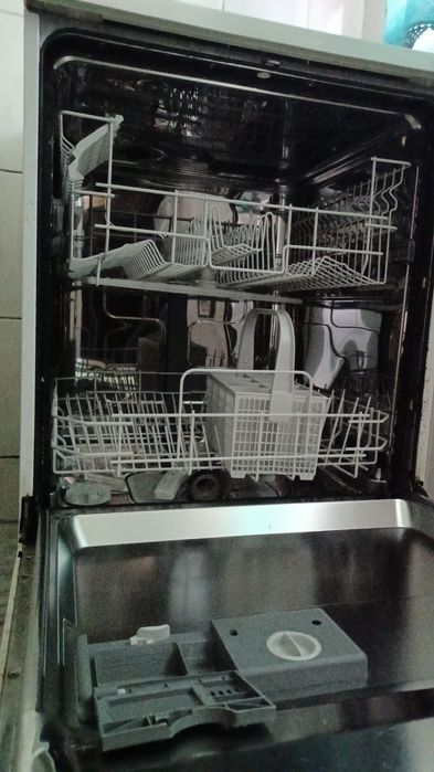 Maquina lavar loiça Zanusi