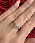 Pierścionek z naturalnym diamentem/brylantem 0,4 ct VS2 F, IGI, 3xEx