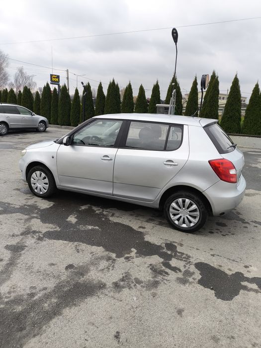 Шкода фабія 1.4 газ бензин