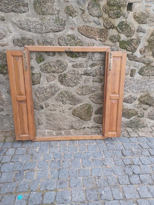 Vendo contras para janelas