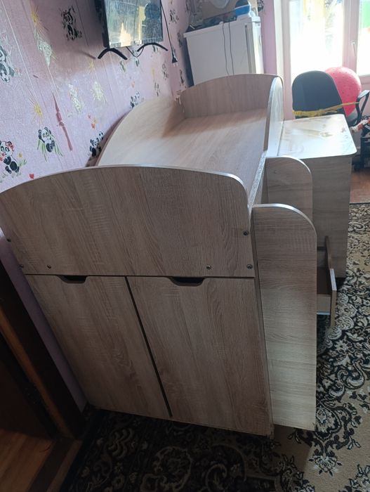 Продам дитяче ліжко-горище.