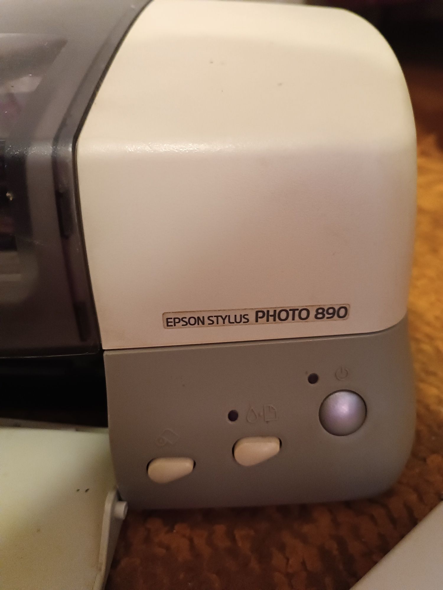 Продам на запчасти принтер Epson