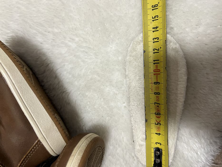 Ботінки демісезон в хорошому стані 21розмір.