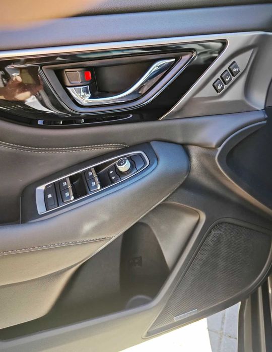 Subaru Outback 2020 року