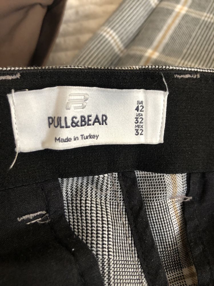 Spodnie Pull&Bear 42 rozmiar