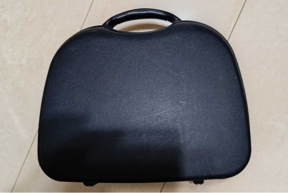 Funcional Necessaire GLADIATOR azul escuro, para viagem
