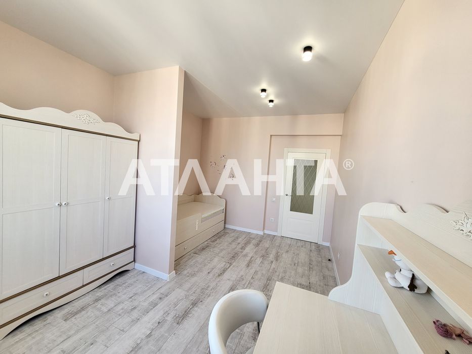 Видовая 3-комн. квартира с шикарным  ремонтом в новом ЖК МАНДАРИН