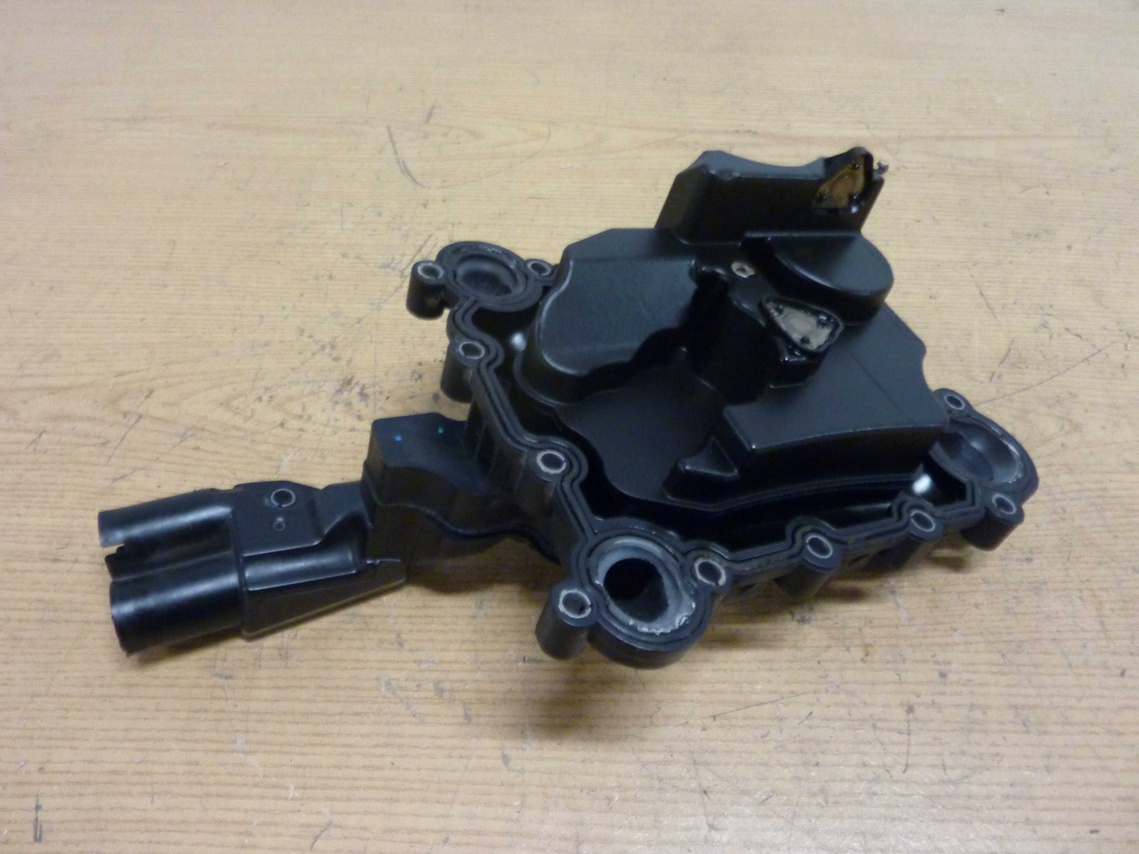 AUDI A4 S4 B8 A5 S5 8T 3,0 TFSI odma 06E103547H sprawna mały przebieg