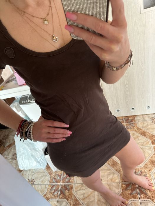 Śliczna brązowa letnia sukienka krótka dekolt