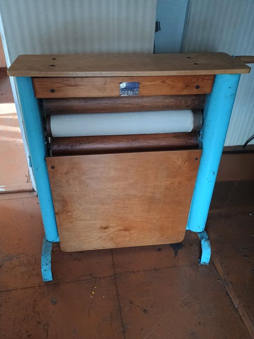 Magiel domowy ręczny