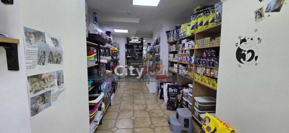 Продається комерційне приміщення на вул. Минайській