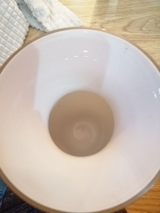 Wazon jasno brązowy