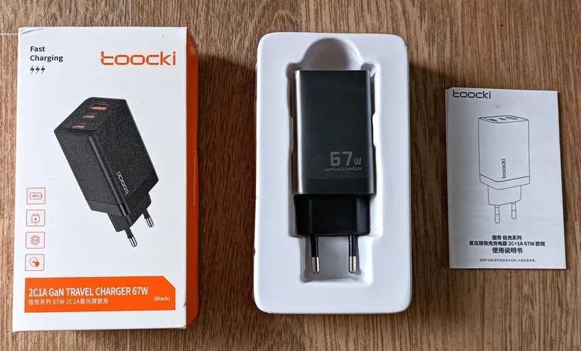 Швидка зарядка Toocki GaN 67W QC4.0 PD3.0 (2USB-C+USB-A) Black EU Євро