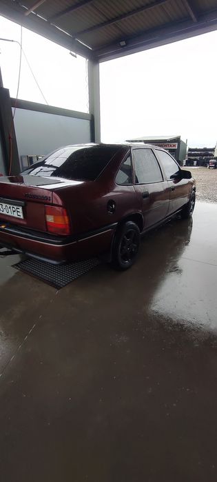 Продається Опель вектра А 2.0