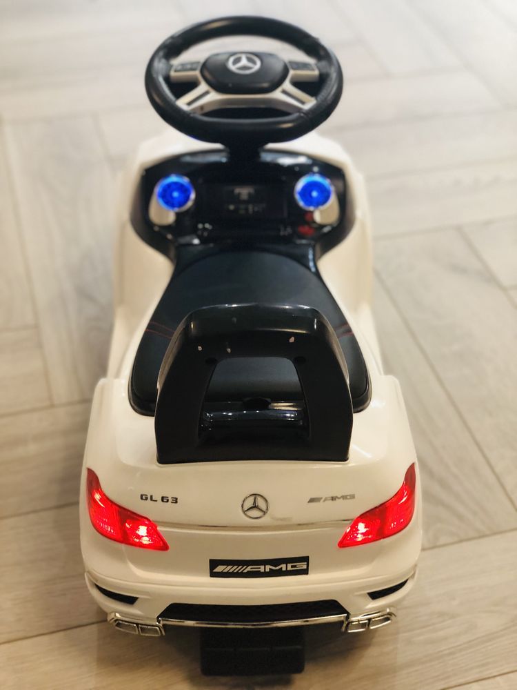 Mercedes pchacz samochód jezdzik