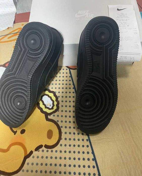 Buty biegania Nike Air Force 1 Black R.44