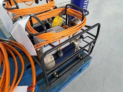Agregaty hydrauliczne PLARAD XB 2-Z-XB z wyposażeniem