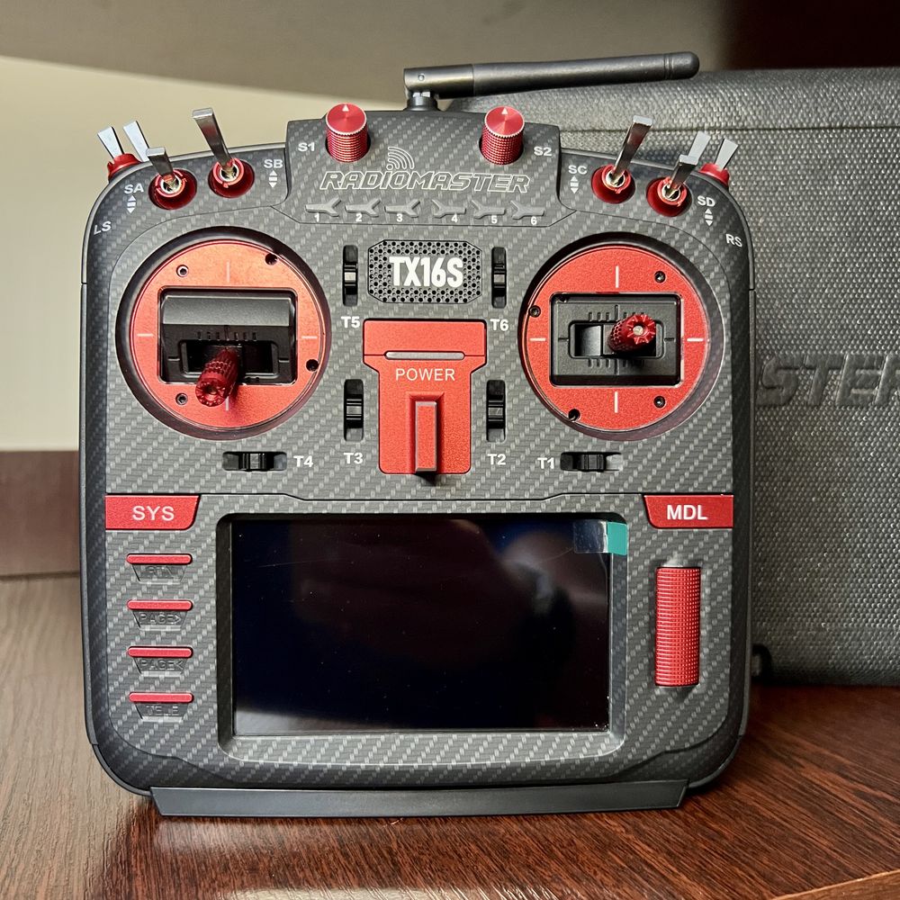 Пульт Radiomaster tx16s Max Elrs carbon/red