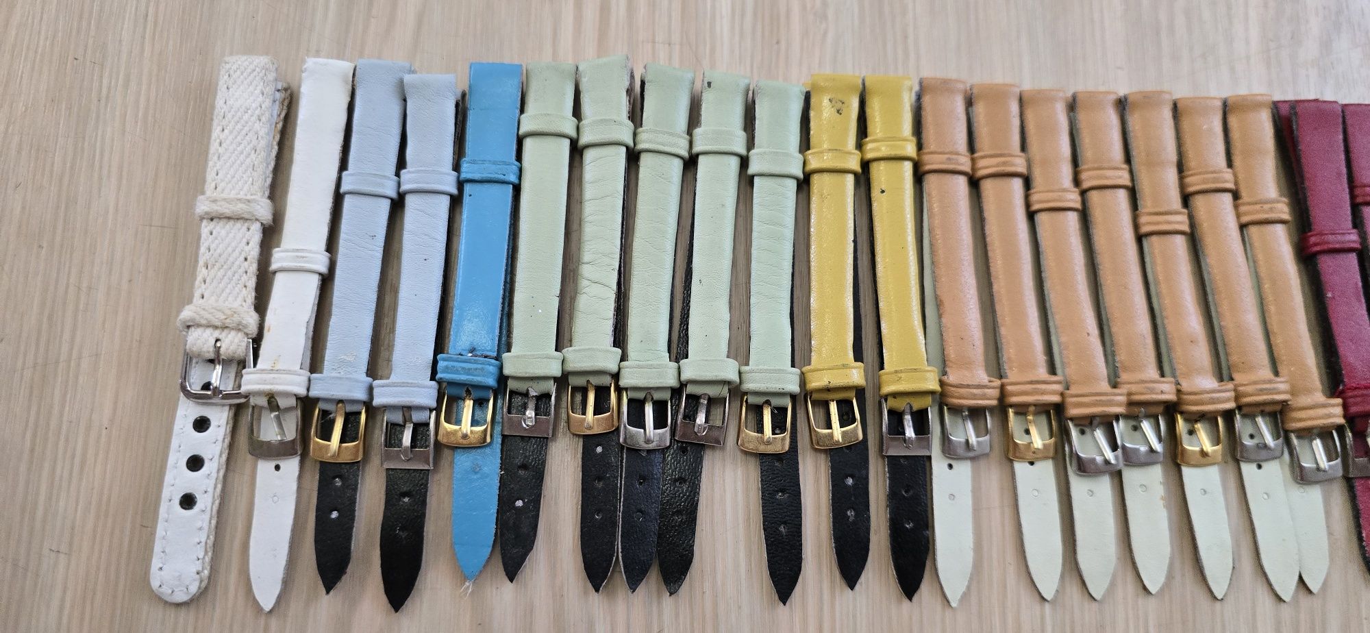 Braçaletes imitação pele Slick  10mm
