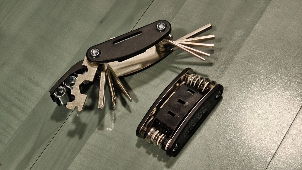 Multitool 16 funkcji