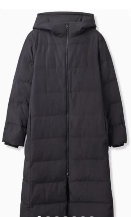 Пуховик жіночий від COS