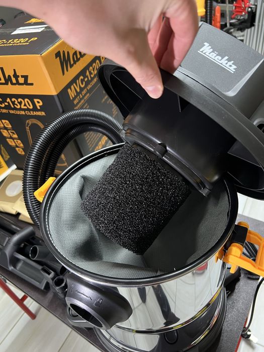 Пылесос строительный Machtz MVC-1320P Очистка фильтра Медная обмотка