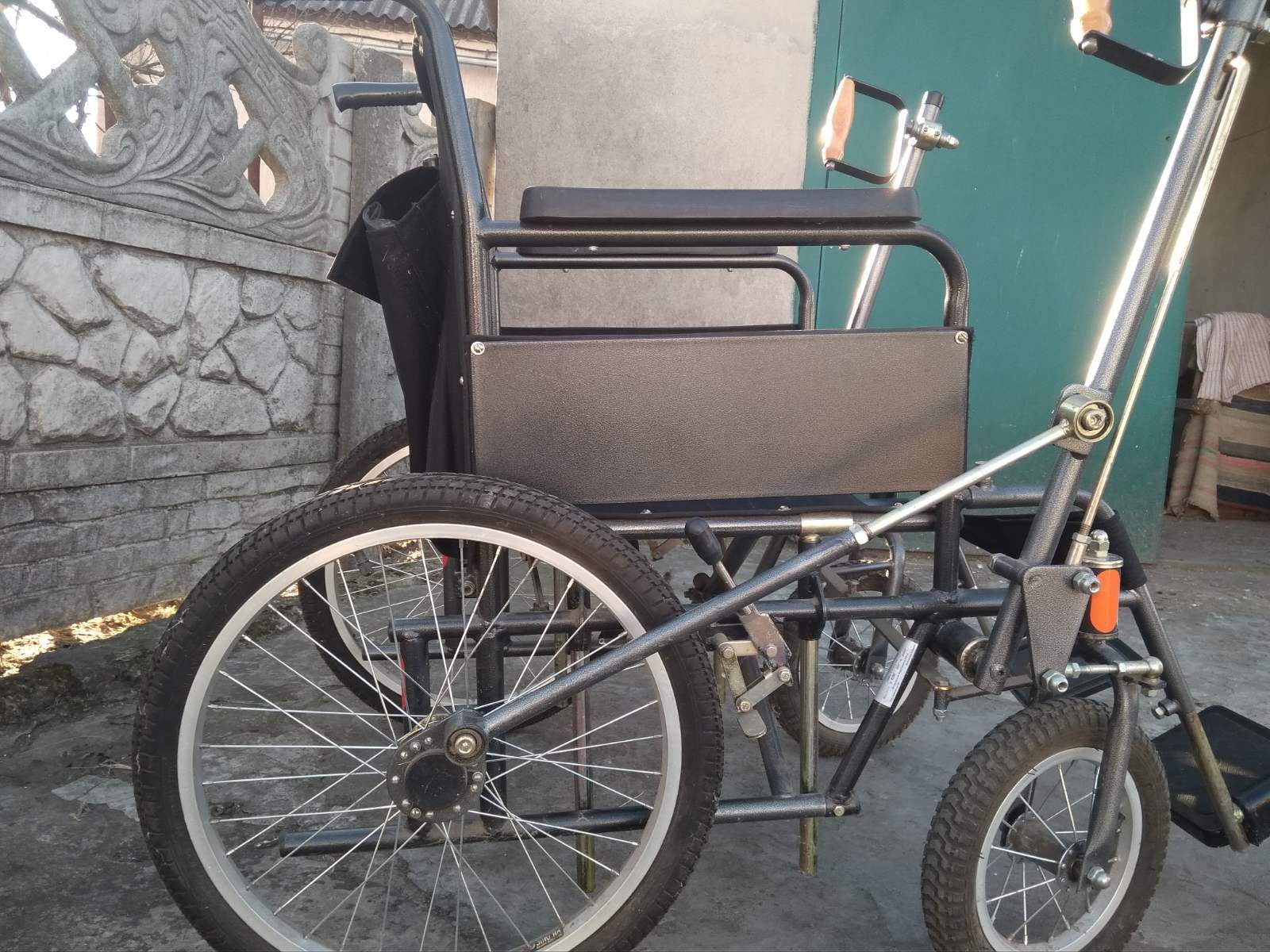 Інвалідний візок, инвалидная коляска новая.