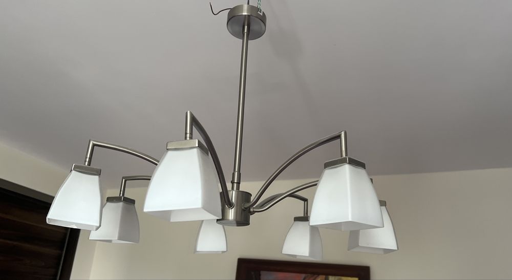 Żyrandol siedmioramienny. Lampa sufitowa
