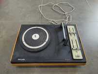 Gira discos vintage portátil Philips 603