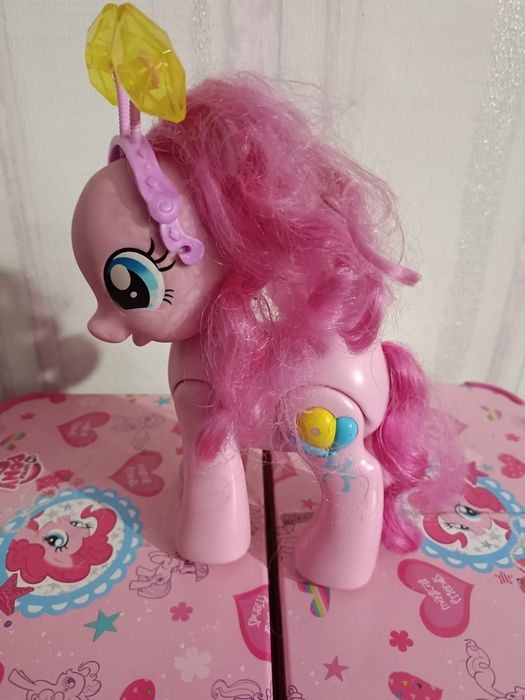 Mlp Mówiąca po polsku Pinkie Pie chodzi śpiewa My Little Pony interakt