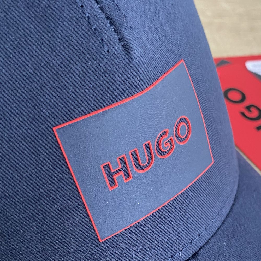 Оригинальная кепка HUGO , Hugo Boss. Темно синяя.