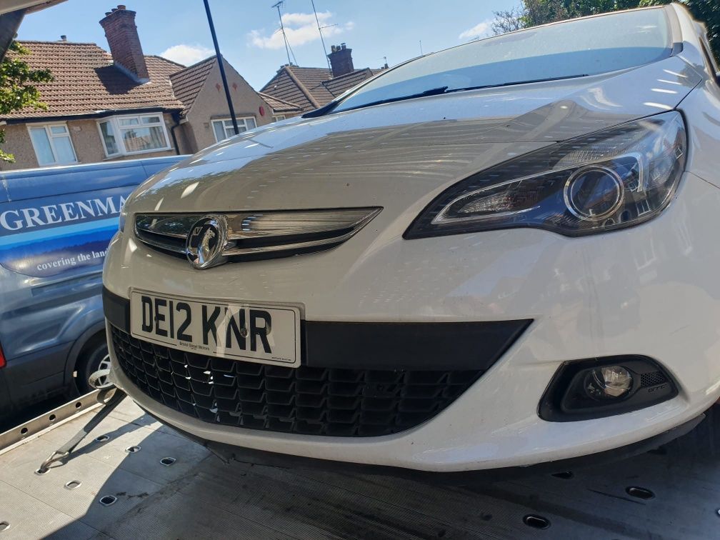 Opel Astra J GTC maska zderzak błotnik drzwi z40r